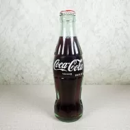 No Location Vintage 6-1/2 oz. Full Coke Bottle