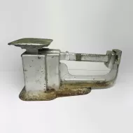 Vintage 1941 Triner 9 oz Table Mount Postal Scales