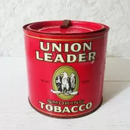 Union Leader Vintage Round Tobacco Tin with Key