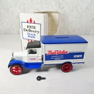 Ertl 1/34 True Value 1931 Hawkeye Delivery Truck Bank